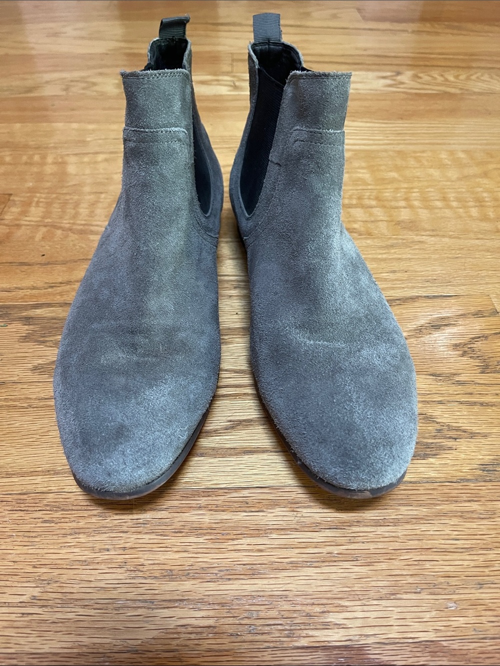 The Rail Men’s Suede Chukka Boots — 43 (EU)
